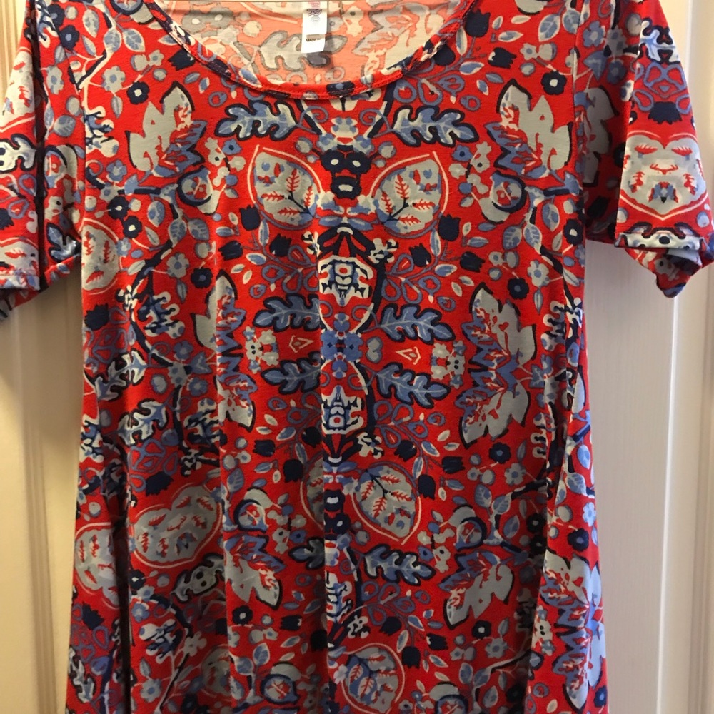 Lula Roe Top Lot! - Picture 3 of 6